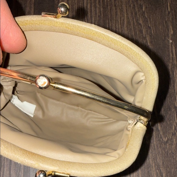 Coach Cream and Tan Signature Shoulder Bag with Coin Pouch - Picture 10 of 16